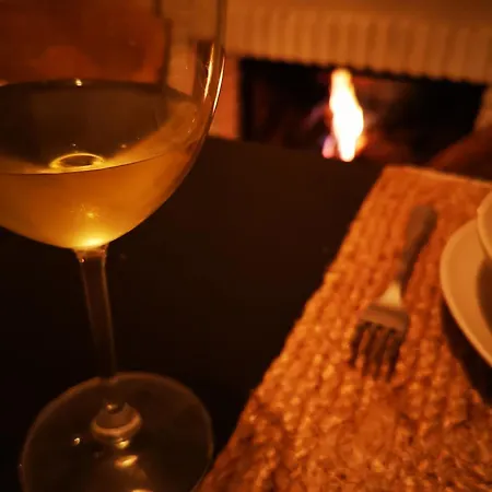 Centrica, Con Aparcamiento, Chimenea Y Con Vistas * Ронда